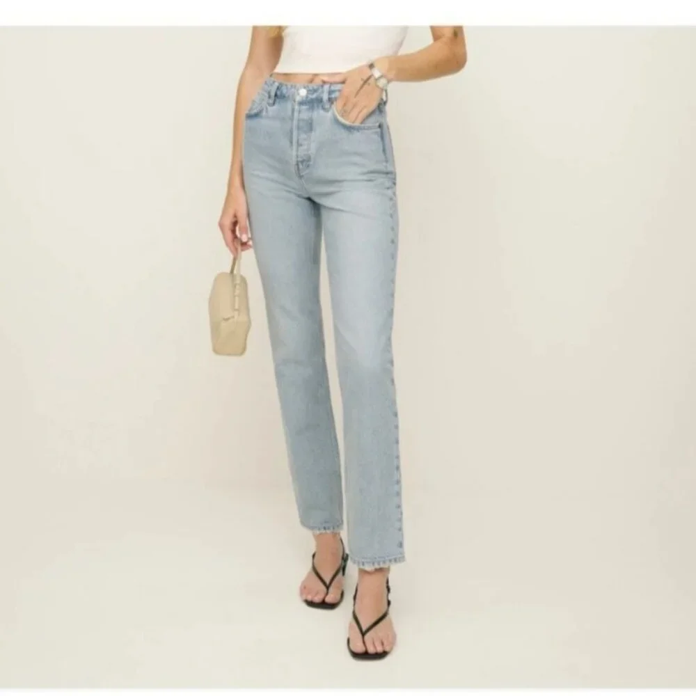 Reformation Jeans Cynthia High Rise Straight leg Jeans Size 26 in Tahoe